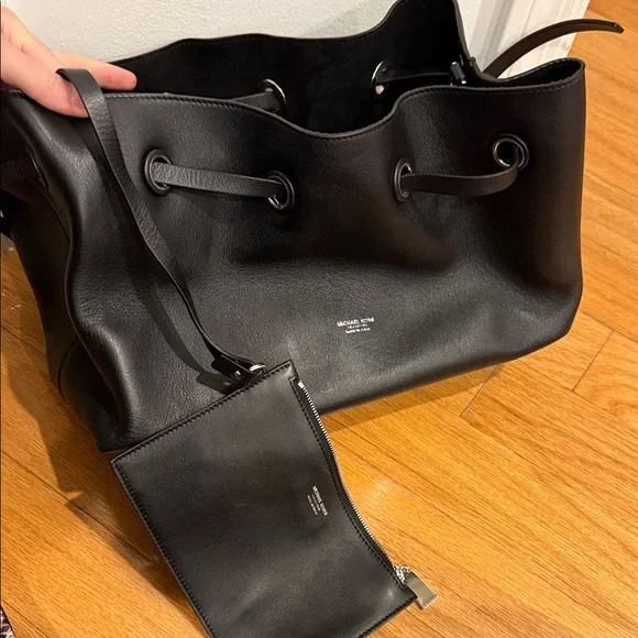 Michael Kors Collection Black Leather Shoulder Bag - Picture 3 of 3